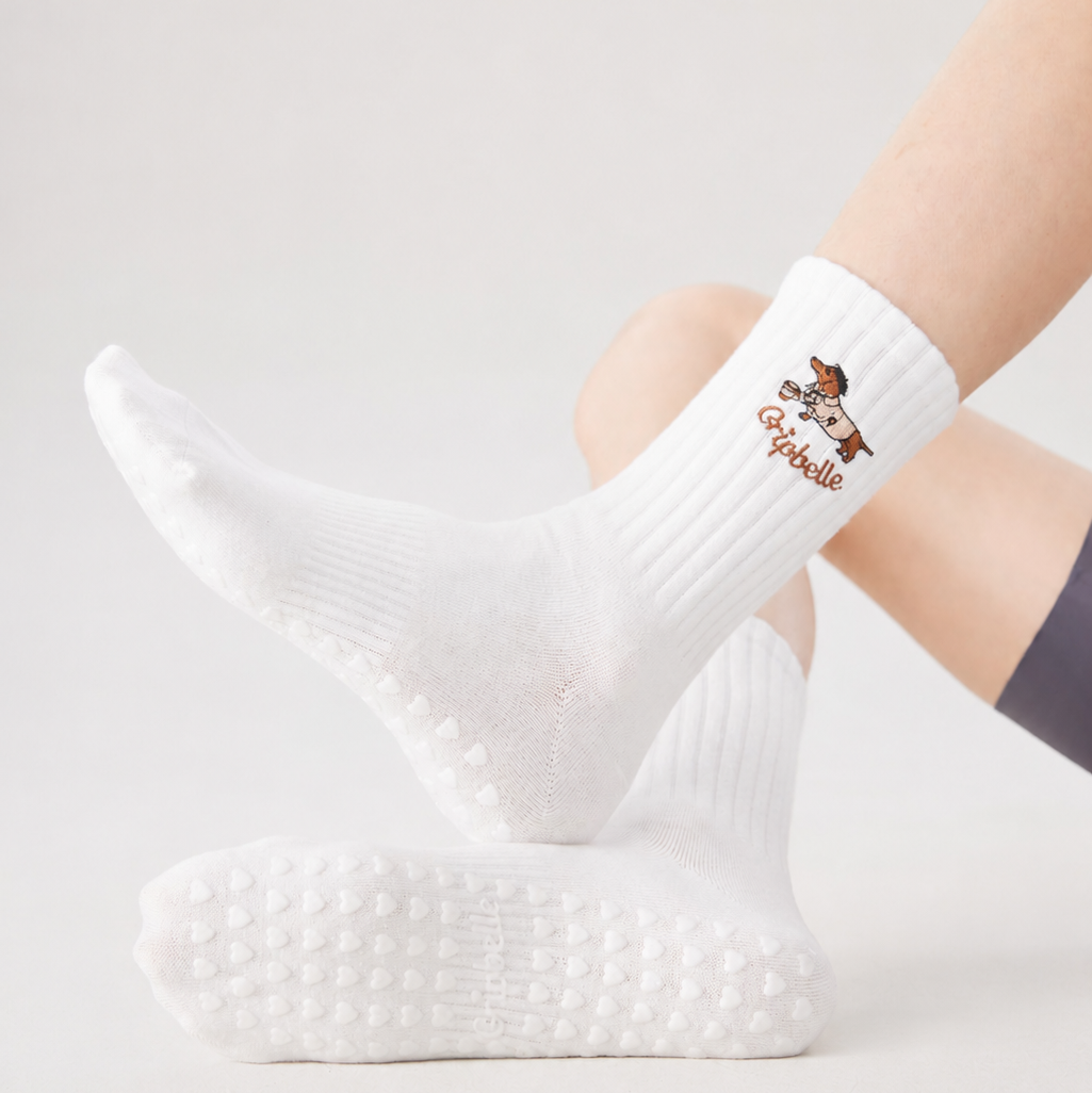 Coffee Run Puppy – Pilates Grip Socks