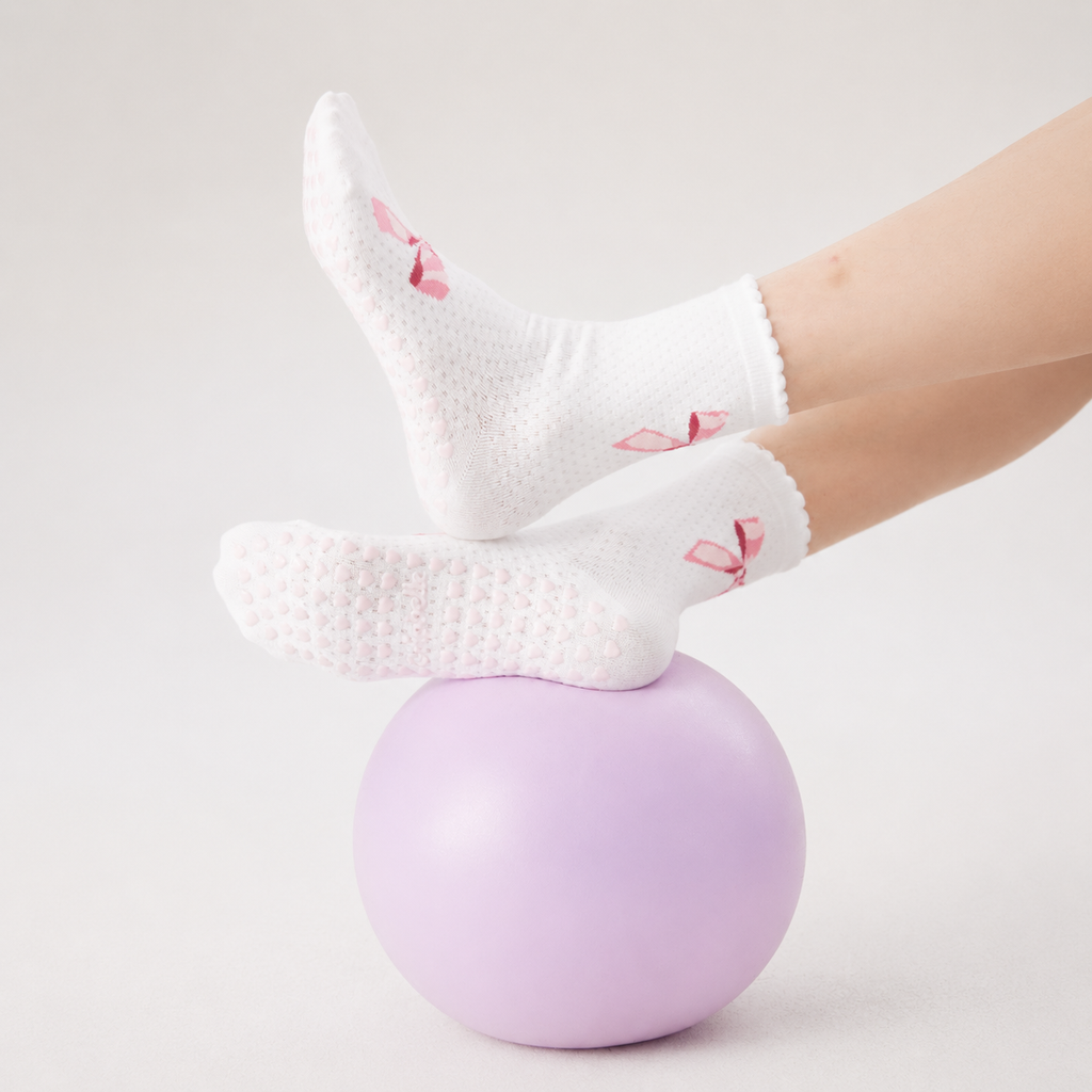 Pilates Grip Socks - Heartbeats Steps